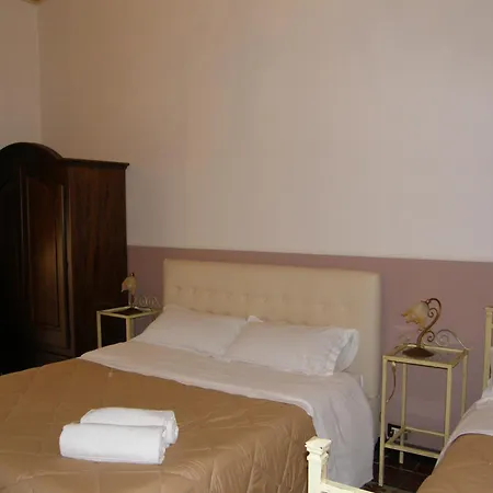 Il Gattopardo House בית הארחה