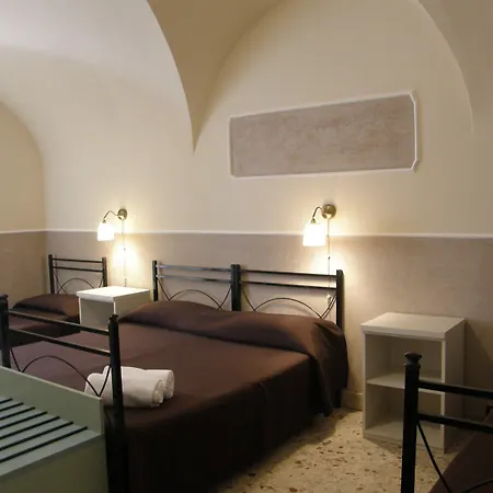 Il Gattopardo House בית הארחה 4*